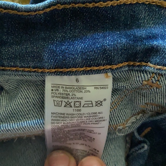 Old Navy Ballerina Legging Skinny Jeans - Picture 3 of 4